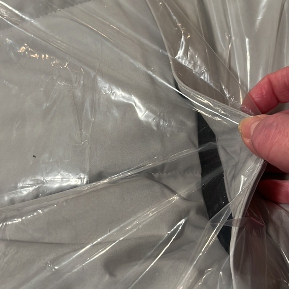 ‼️SOLD‼️🛍️654 Perry Ellis Light Weight Hooded Puffer Jacket - Picture 4 of 11